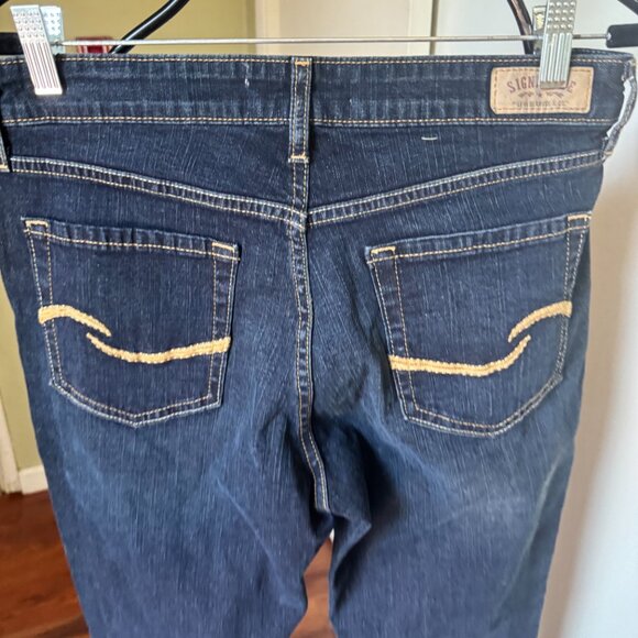 LEVIS SIGNATURE MID RISE STRAIGHT WOMEN JEANS STRETCH SZ 8M - Picture 2 of 8